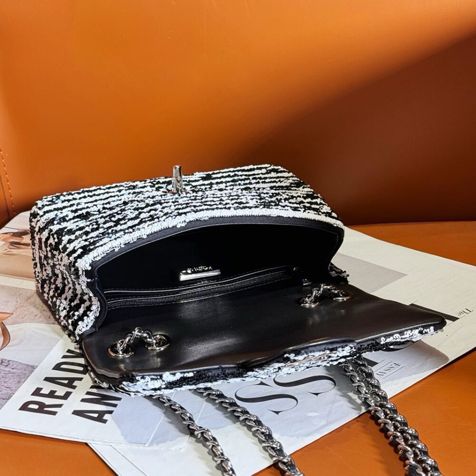 Ch*el small flap bag