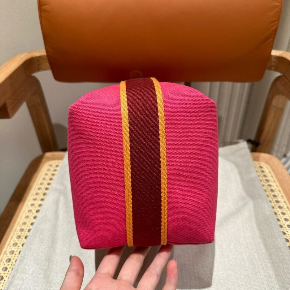 H**mes toiletery bag