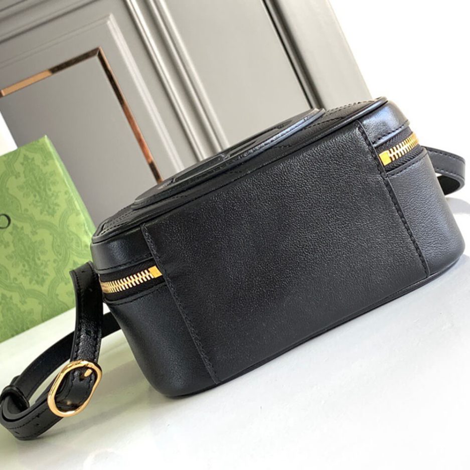 G*u*i blondie top handle bag