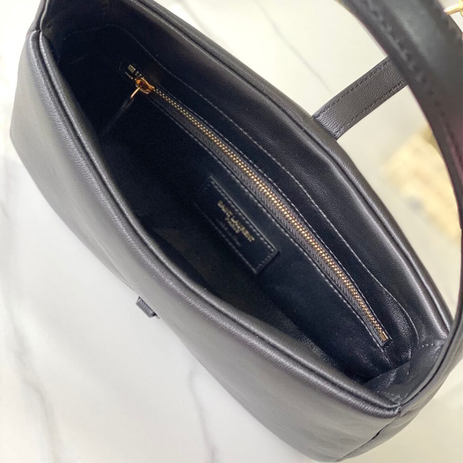 YSL LE 5 À 7 ARMPIT BAG