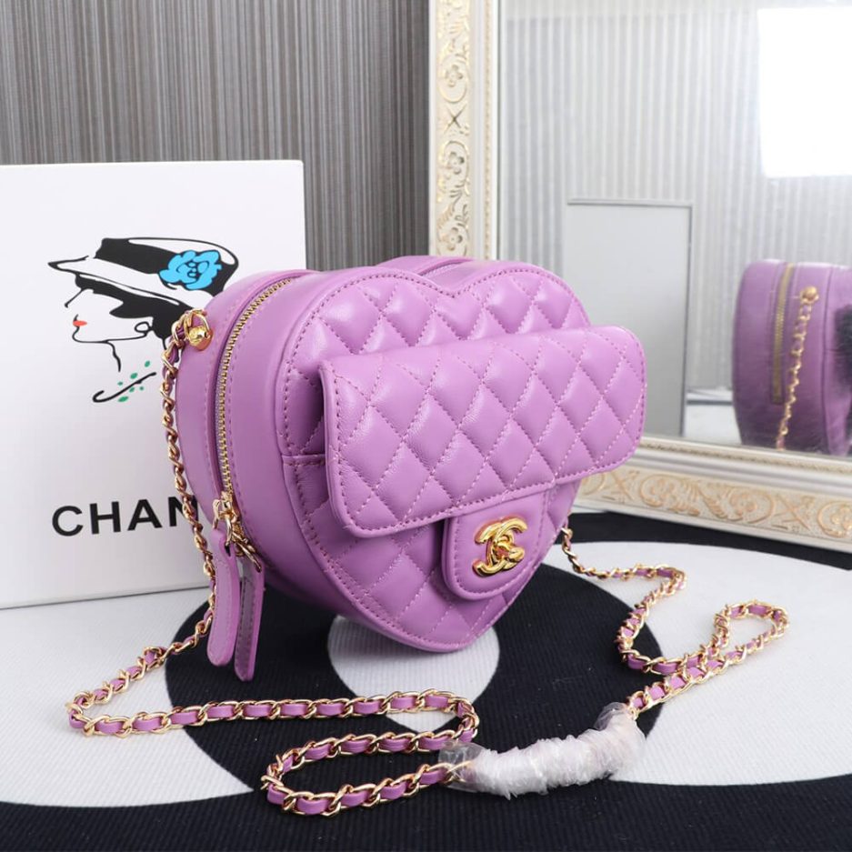 Ch*el 22s heart bag