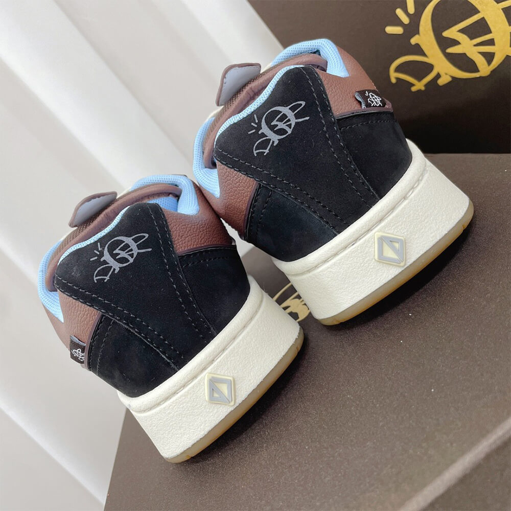 b713 cactus jack D*or sneaker – limited and numbered edition