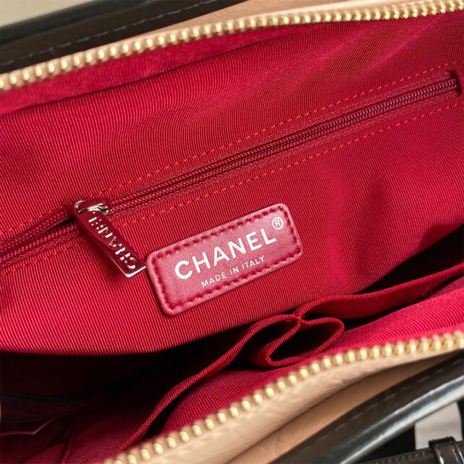 Ch*el medium gabrielle hobo handbag