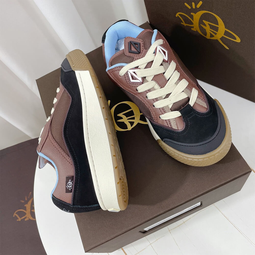 b713 cactus jack D*or sneaker – limited and numbered edition