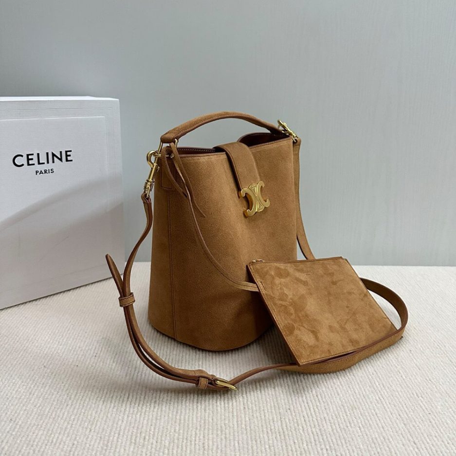 Ce**e medium l**ise bag in suede calfskin