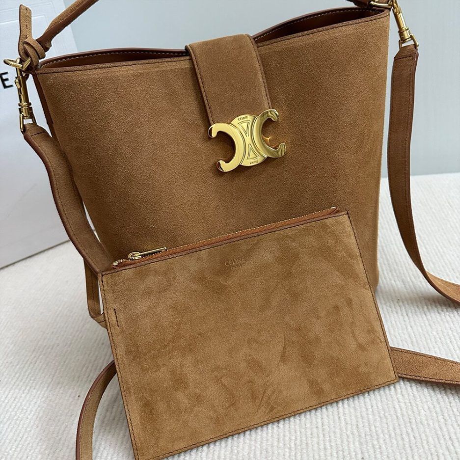 Ce**e medium l**ise bag in suede calfskin