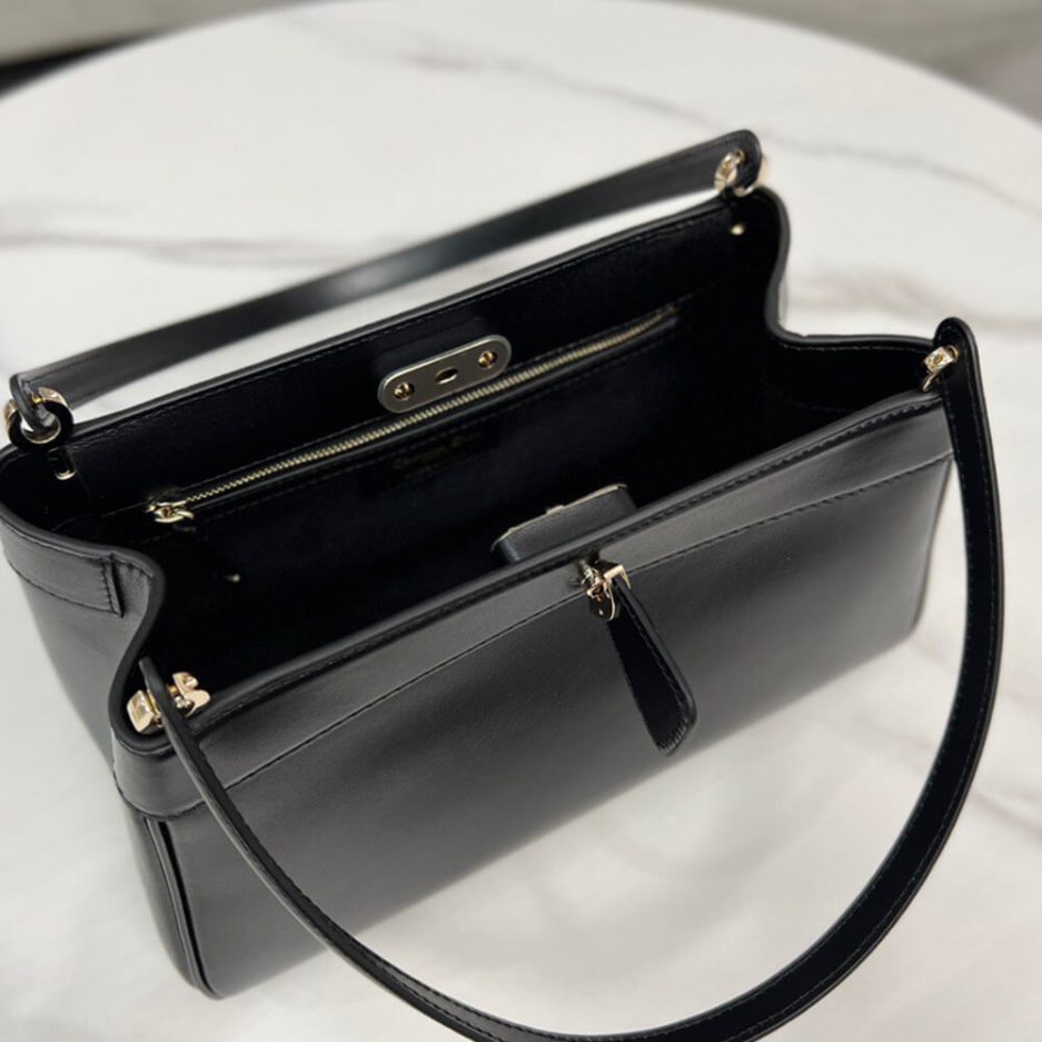 medium D*or key bag