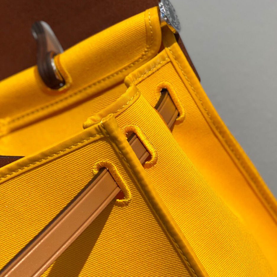 H**mes herbag zip 31 bag
