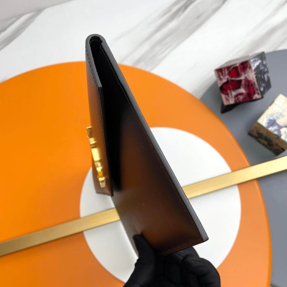 YSL UPTOWN POUCH IN GRAIN DE POUDRE EMBOSSED LEATHER