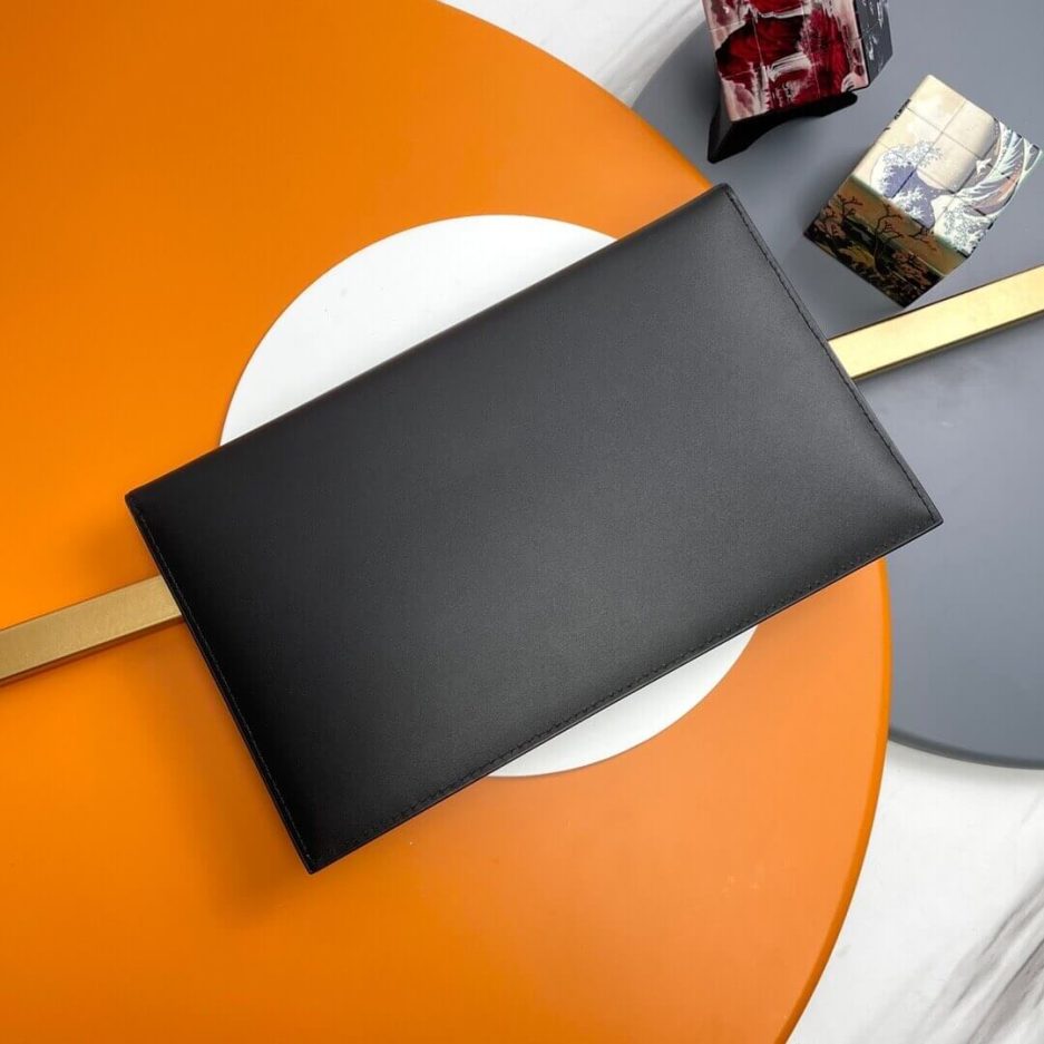 YSL UPTOWN POUCH IN GRAIN DE POUDRE EMBOSSED LEATHER