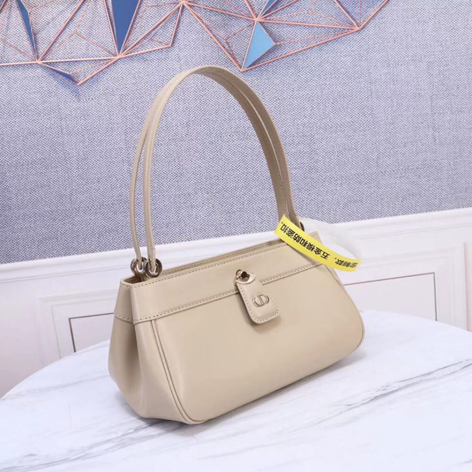 small D*or key bag