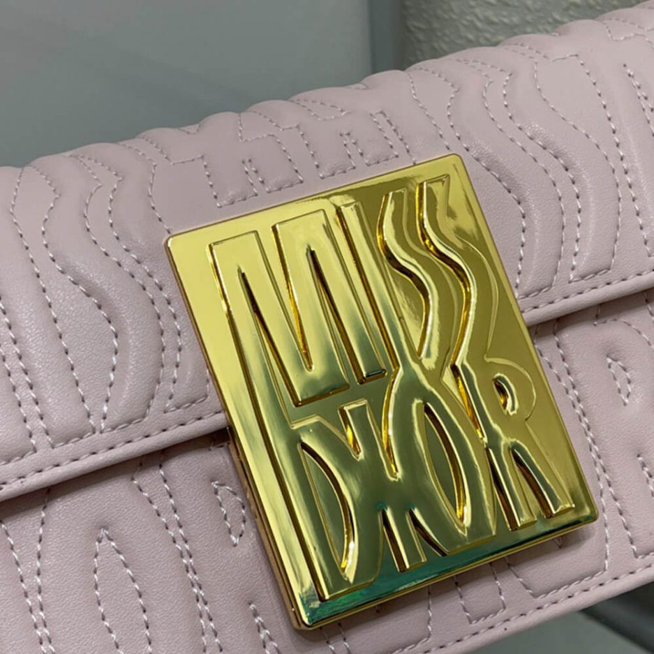 miss D*or flap bag