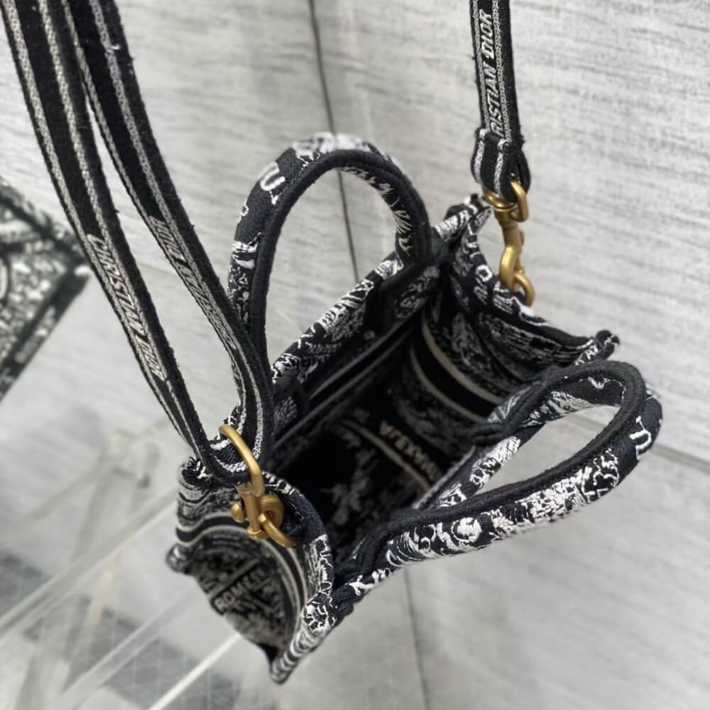 mini vertical D*or book tote