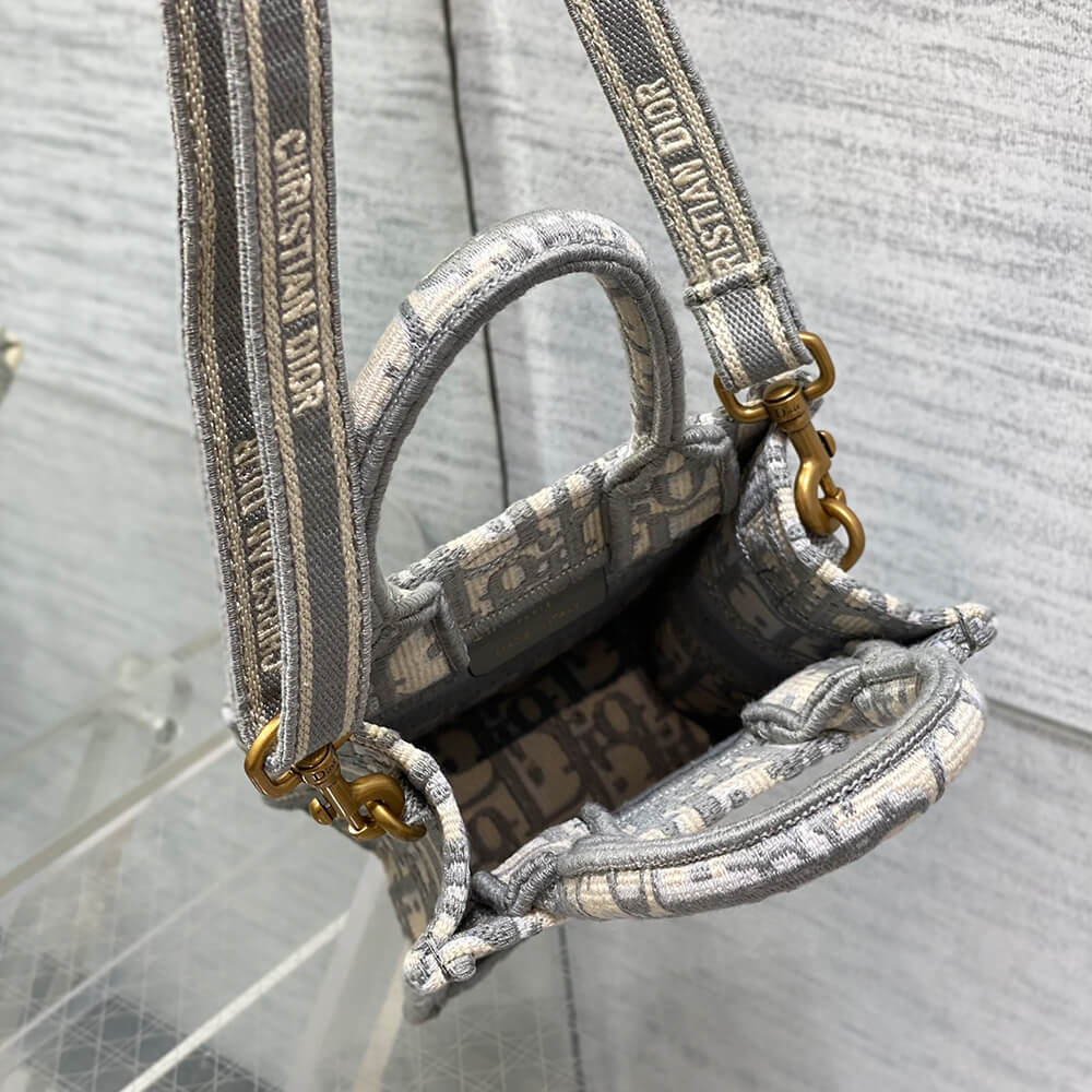 mini vertical D*or book tote