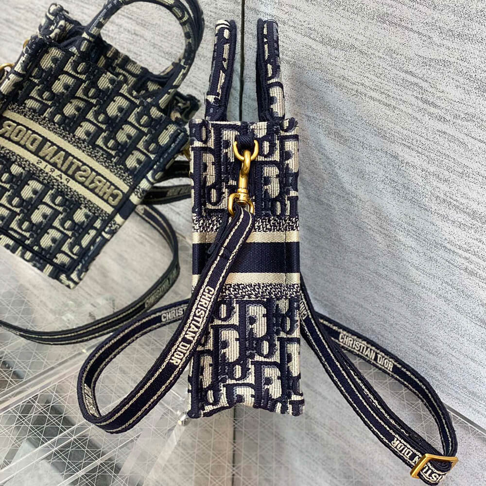 mini vertical D*or book tote