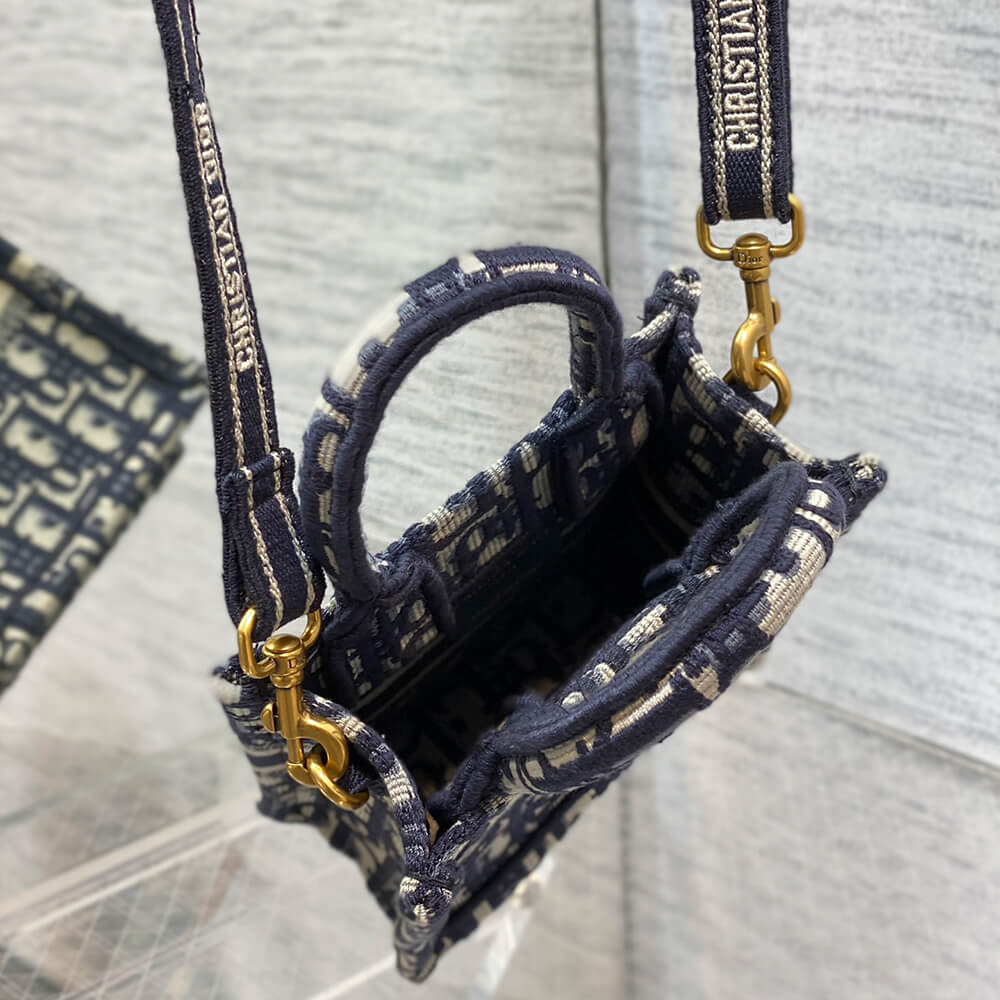 mini vertical D*or book tote