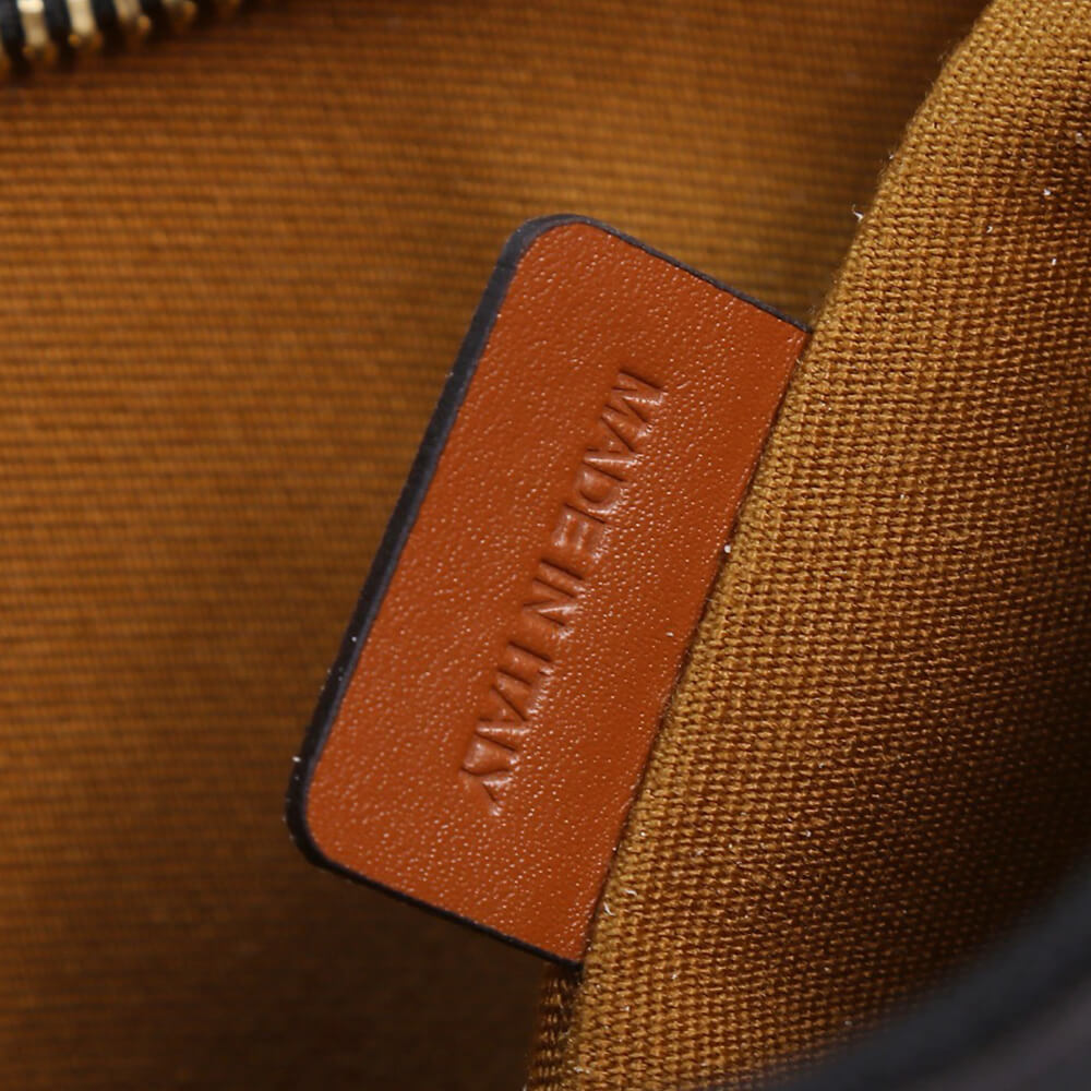 Ce**e medium ava triomphe bag in triomphe canvas and calfskin