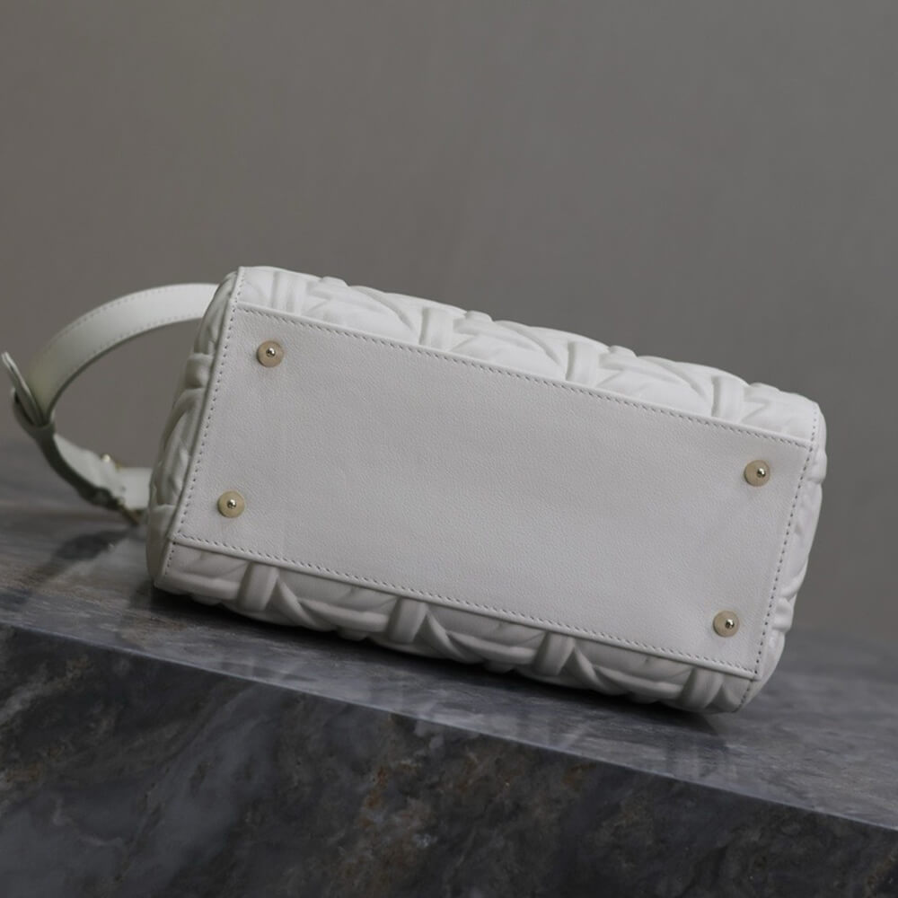 medium lady D*or bag
